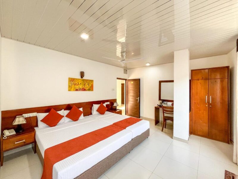 Hiking In The Beautiful Knuckles Mountain Range, Sri Lanka