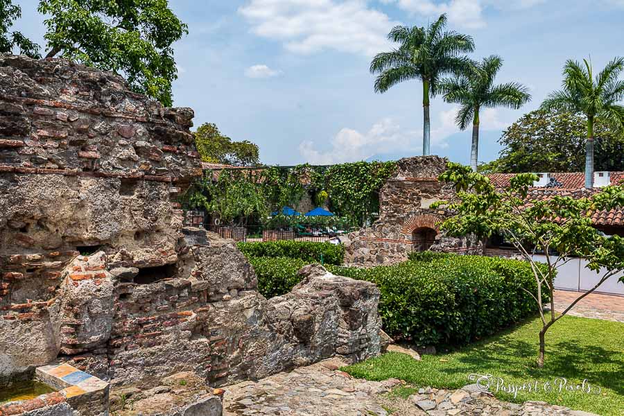 Casa Santo Domingo is home to historic ruins and museums