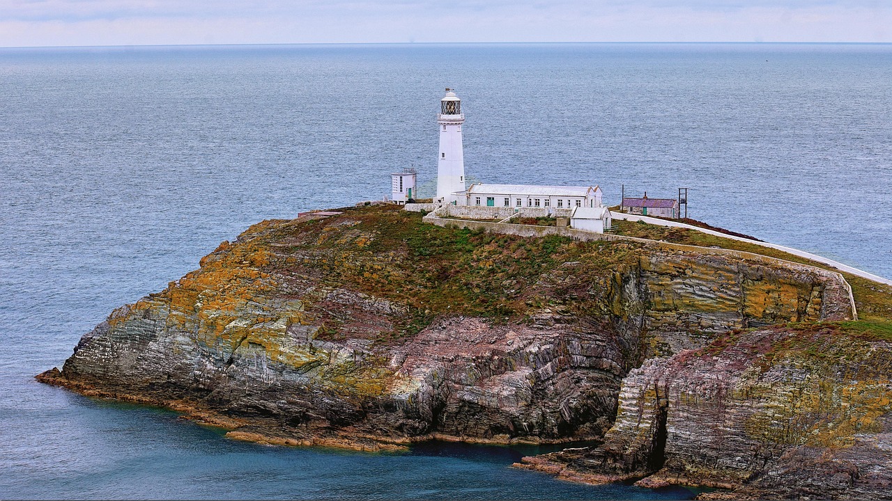 South Stack lighthouse by David Pinder