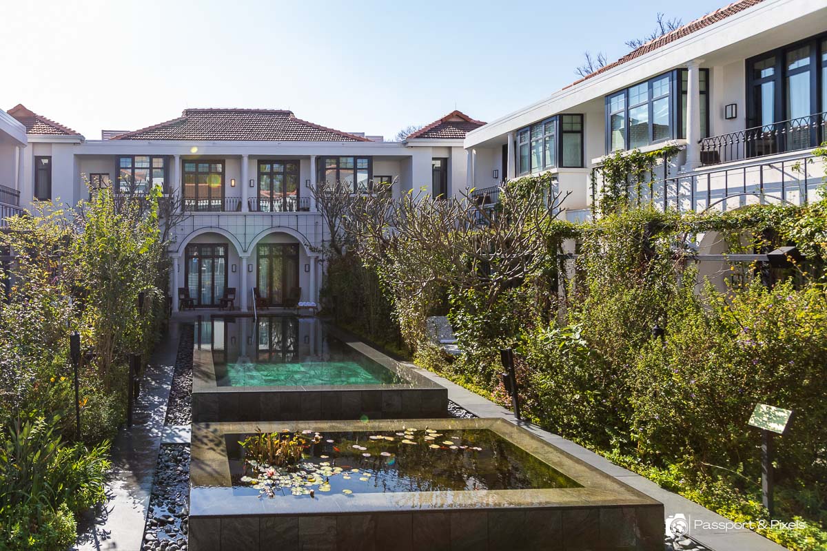 The pool and central garden courtyard at the Park Hyatt Johannesburg luxury hotel